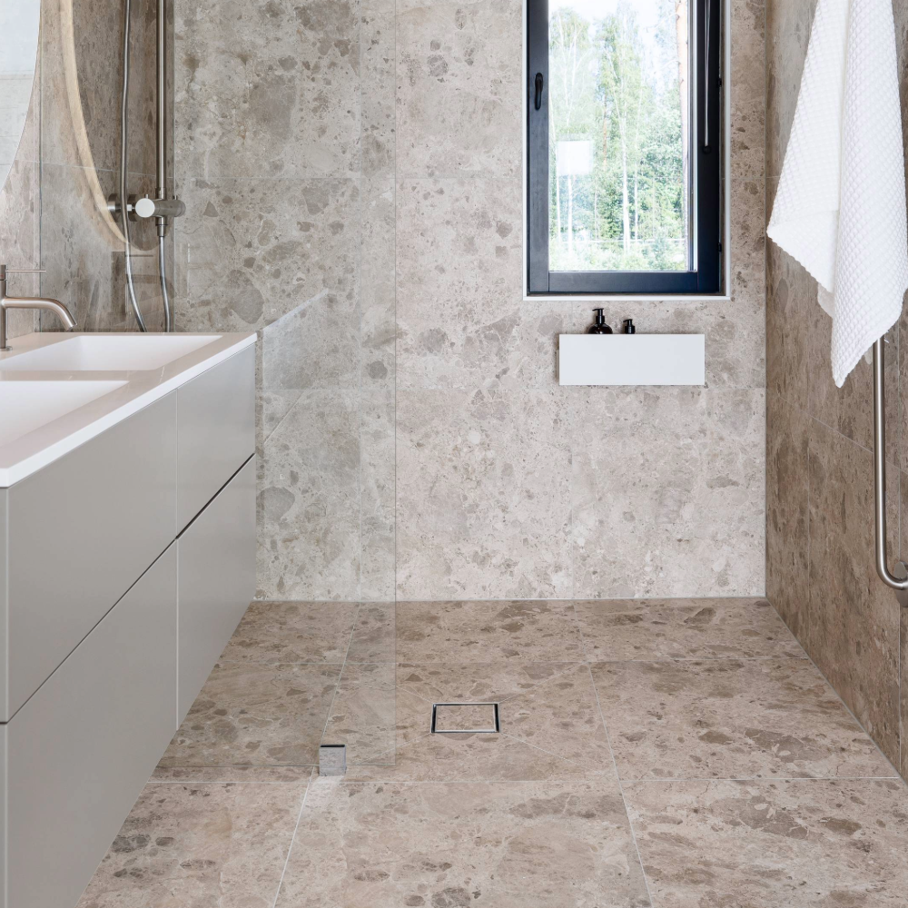 Vieser Flip laatoitettava kansi 146×146 Vieser Flip laatoitettava kansi 146×146